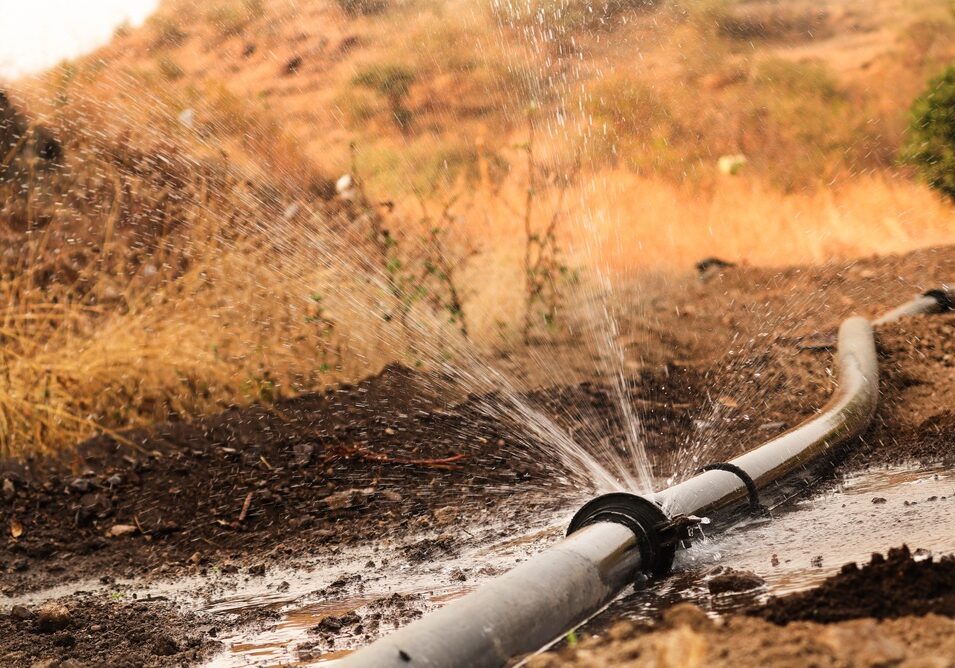 Water,Leaking,From,A,Pipe,,Small,Leaks,In,An,Irrigation